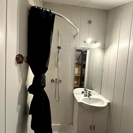 Cosy Gare Apartman *